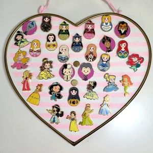 Disney Princess Pins, set of 30,